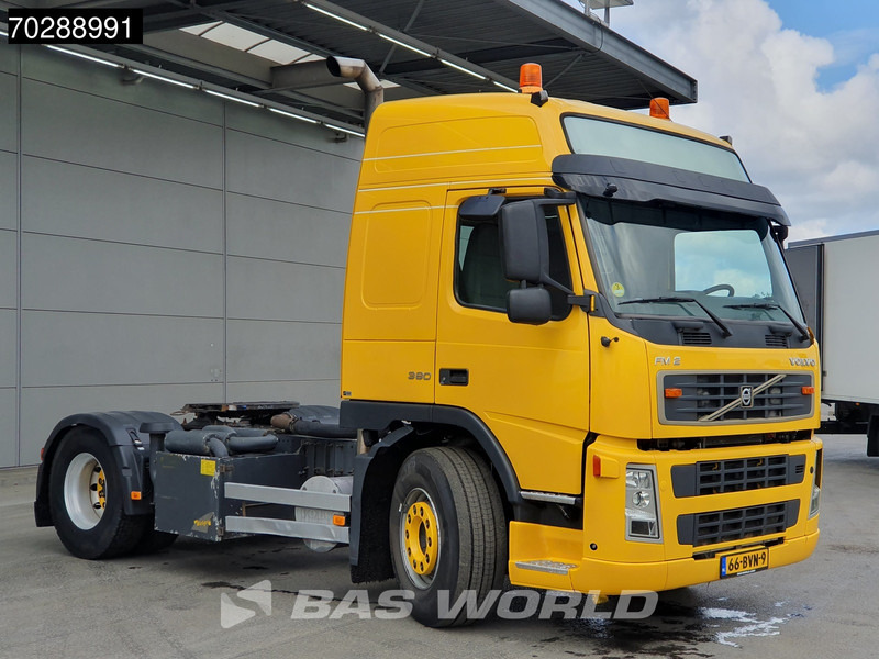 Volvo FM 380 4X2 NL-Truck Compressor Xenon Euro 3 - Trekkvogn: bilde 5 Volvo FM 380 4X2 NL-Truck Compressor Xenon Euro 3 - Trekkvogn: bilde 5