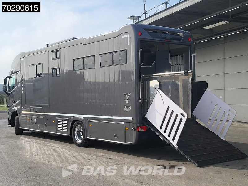 Volvo FH 420 FH 4X2 NL-Truck STX Horse truck + Living 4 Horses Navi ACC Euro 6 - Hestebil: bilde 2 Volvo FH 420 FH 4X2 NL-Truck STX Horse truck + Living 4 Horses Navi ACC Euro 6 - Hestebil: bilde 2