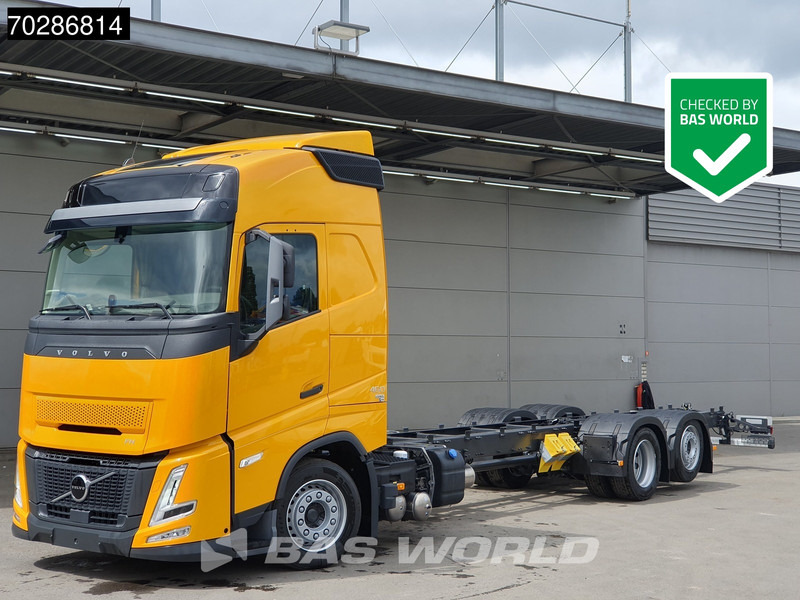 Volvo FH 460 6X2 NEW chassis! Full air Suspension Lift-Axle Navi ACC LED Euro 6 - Chassis lastebil: bilde 1 Volvo FH 460 6X2 NEW chassis! Full air Suspension Lift-Axle Navi ACC LED Euro 6 - Chassis lastebil: bilde 1
