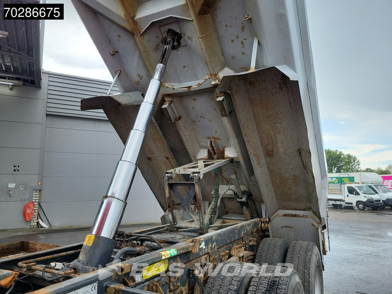 Volvo FH 480 FH 6X4 10m3 Maur Tipper Big-Axle Steel suspension Automatic Euro 4 - Tippbil: bilde 3 Volvo FH 480 FH 6X4 10m3 Maur Tipper Big-Axle Steel suspension Automatic Euro 4 - Tippbil: bilde 3