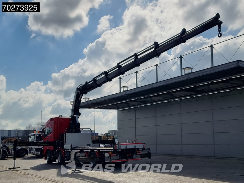 Volvo FH16 650 8X4 Hiab X-HIPRO 1058EP-6 Kran Crane ADR Lift+Lenkachse Euro 6 - Planbil, Kranbil: bilde 3 Volvo FH16 650 8X4 Hiab X-HIPRO 1058EP-6 Kran Crane ADR Lift+Lenkachse Euro 6 - Planbil, Kranbil: bilde 3