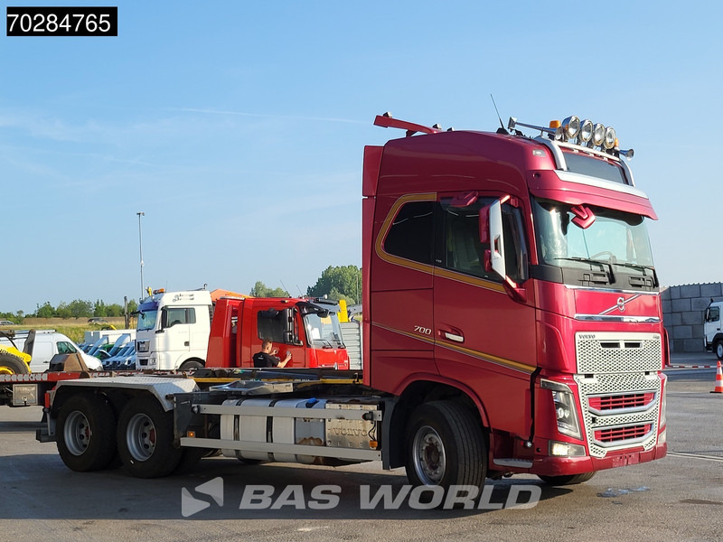 Volvo FH16 700 FH16 6X4 Full Air 20t Hook Xenon Euro 5 - Krokbil: bilde 5 Volvo FH16 700 FH16 6X4 Full Air 20t Hook Xenon Euro 5 - Krokbil: bilde 5