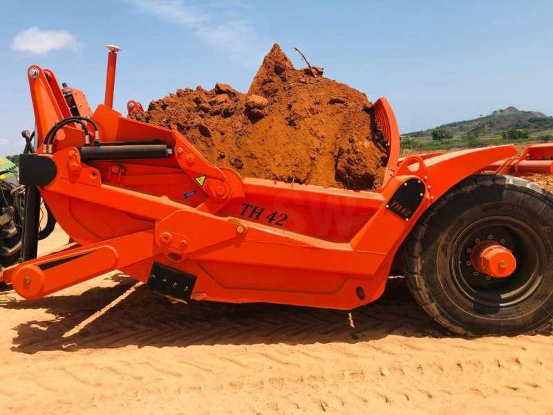 Scraper Agrotécnica TH42: bilde 6 Scraper Agrotécnica TH42: bilde 6