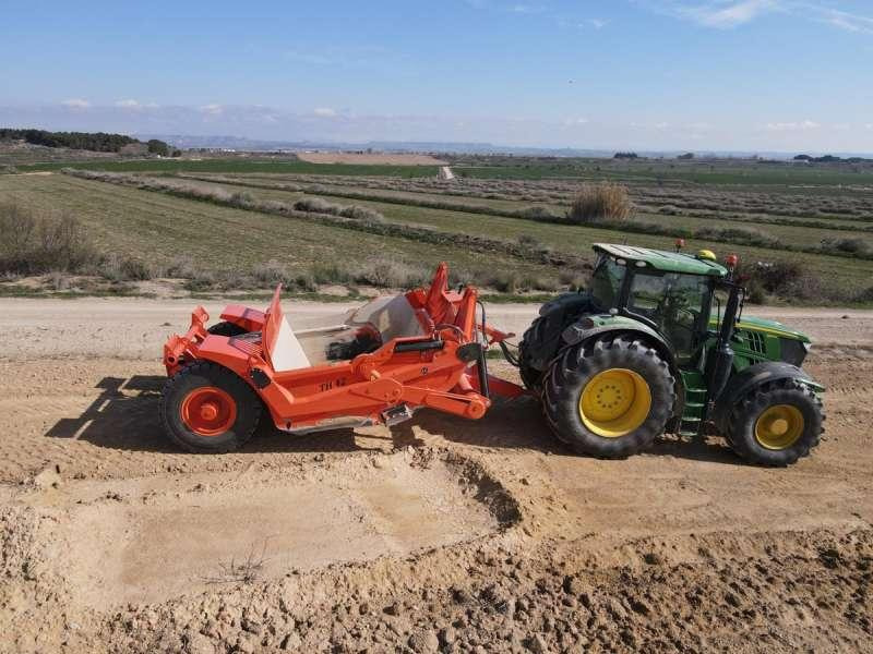 Agrotécnica TH42 - Scraper: bilde 3 Agrotécnica TH42 - Scraper: bilde 3