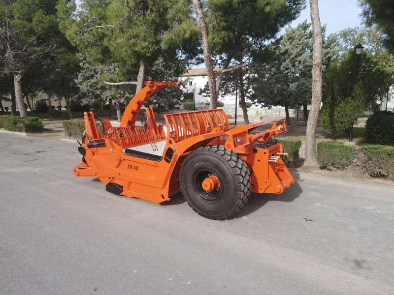 Agrotécnica TH48 - Scraper: bilde 2 Agrotécnica TH48 - Scraper: bilde 2