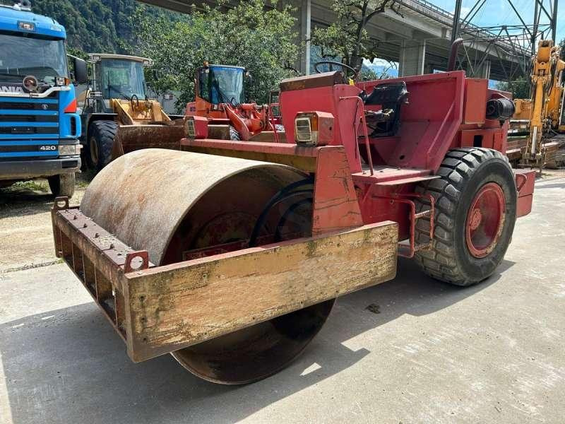 Bitelli BORA C 80 MACHINE SUISSE - Kombivals: bilde 2 Bitelli BORA C 80 MACHINE SUISSE - Kombivals: bilde 2
