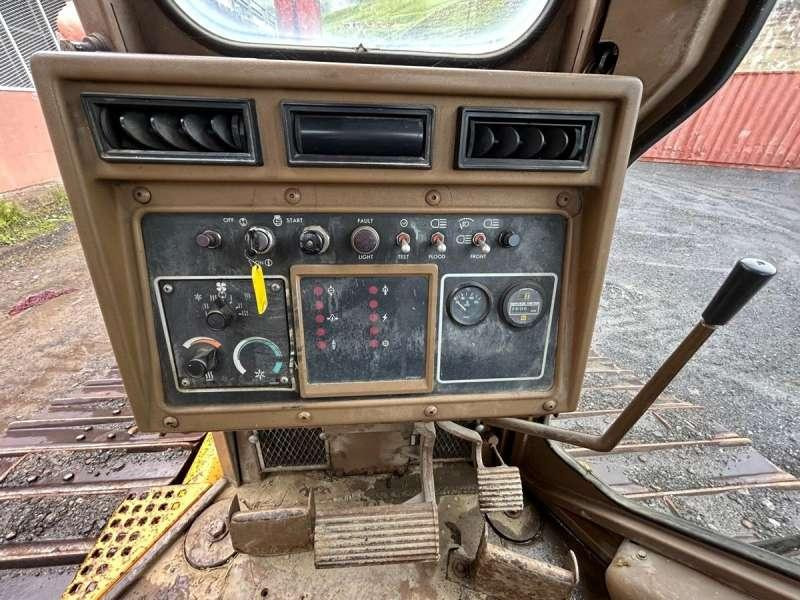 Bulldozer Caterpillar D4H LGP: bilde 24