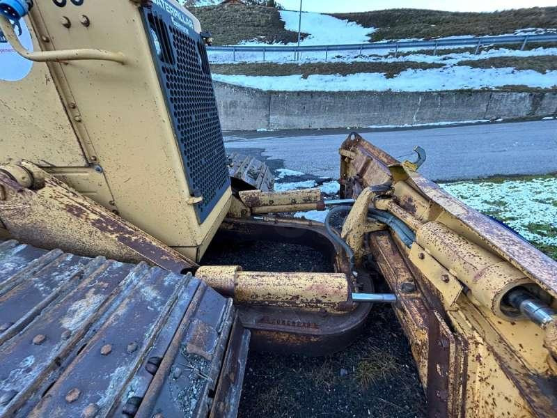 Bulldozer Caterpillar D4H LGP: bilde 48