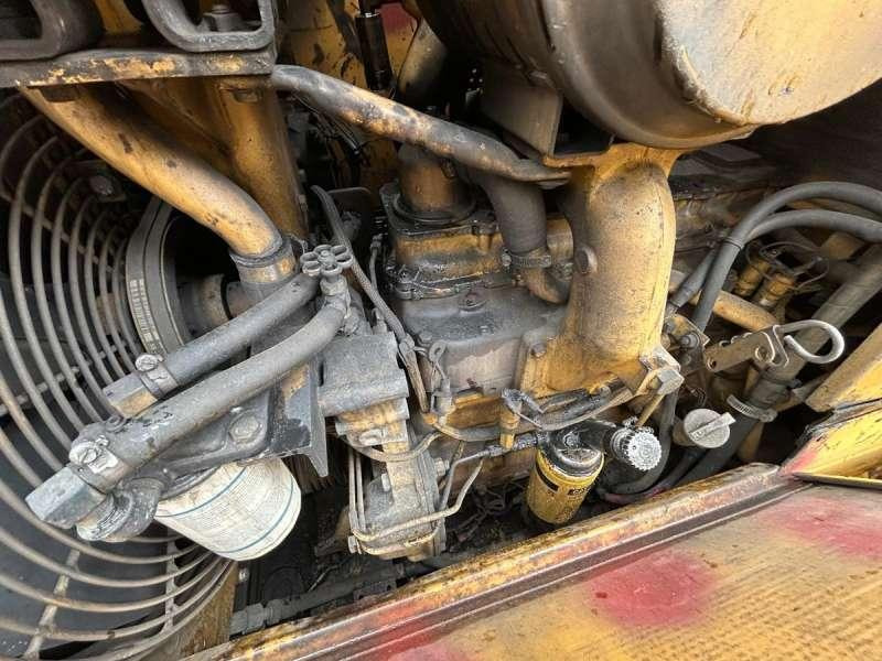 Bulldozer Caterpillar D4H LGP: bilde 28