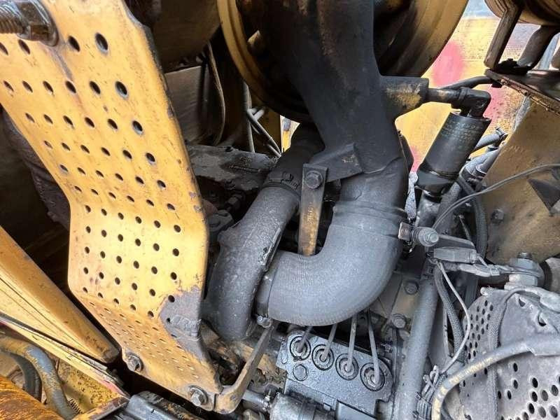 Bulldozer Caterpillar D4H LGP: bilde 16