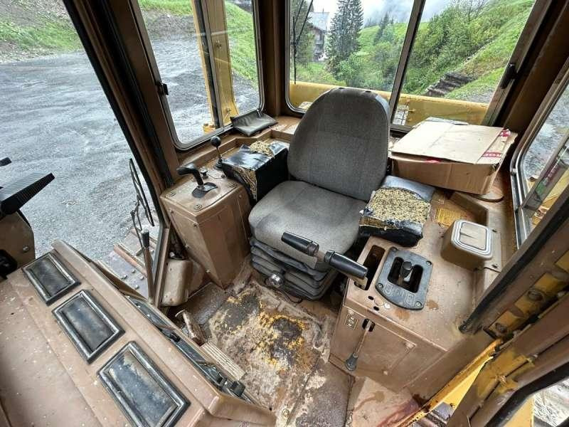 Bulldozer Caterpillar D4H LGP: bilde 29