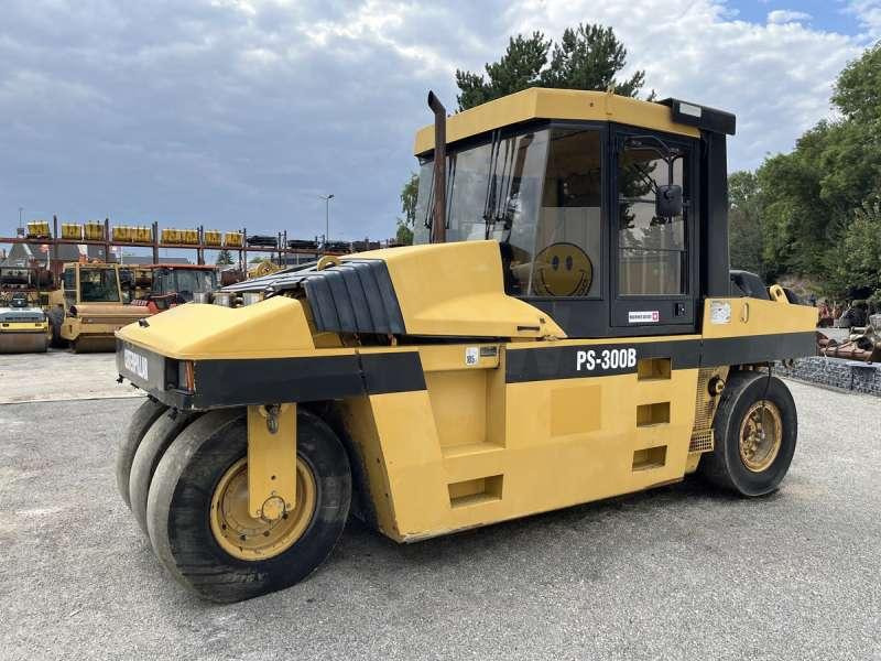Caterpillar PS300B - Gummihjuls vals: bilde 3 Caterpillar PS300B - Gummihjuls vals: bilde 3