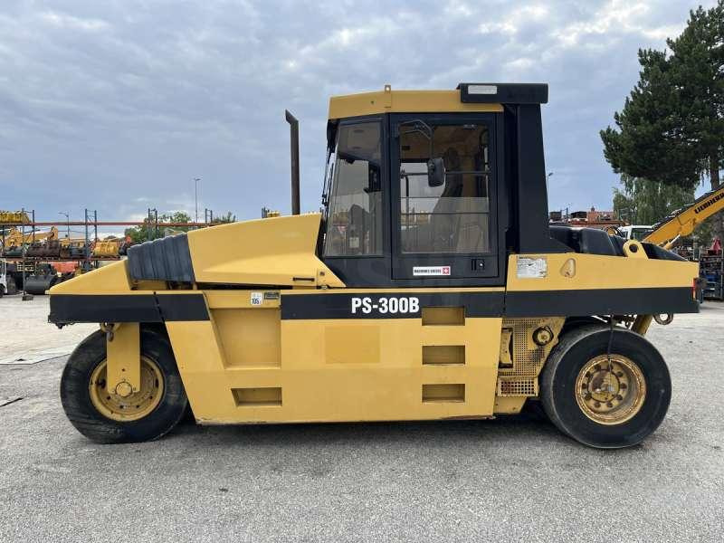 Caterpillar PS300B - Gummihjuls vals: bilde 4 Caterpillar PS300B - Gummihjuls vals: bilde 4