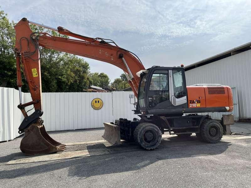 Hitachi Pelle sur Pneus ZX210W-3 - Hjulgraver: bilde 1 Hitachi Pelle sur Pneus ZX210W-3 - Hjulgraver: bilde 1