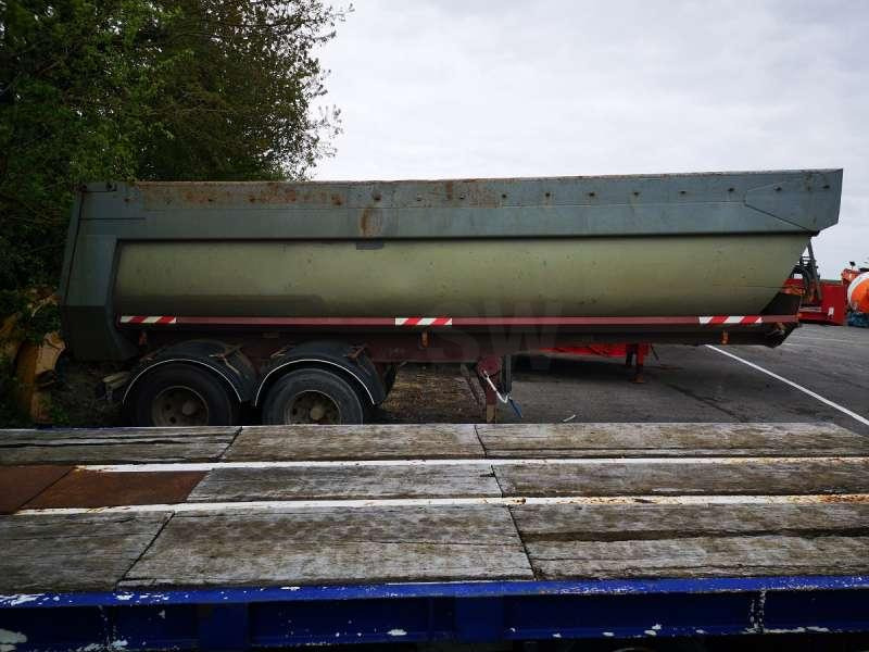 Kaiser KAISER 2 ESSIEUX - Tippsemi: bilde 4 Kaiser KAISER 2 ESSIEUX - Tippsemi: bilde 4