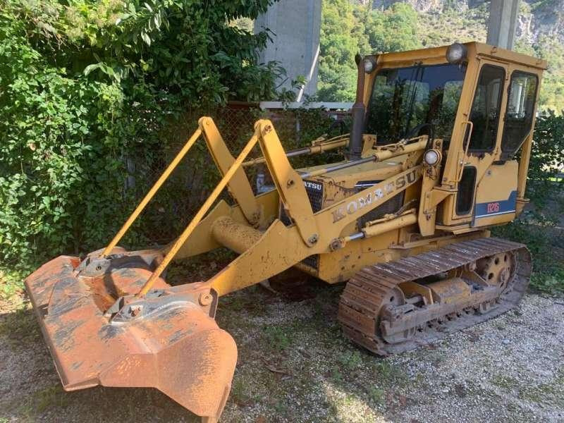 Komatsu D21S-6 - Beltelaster: bilde 1 Komatsu D21S-6 - Beltelaster: bilde 1