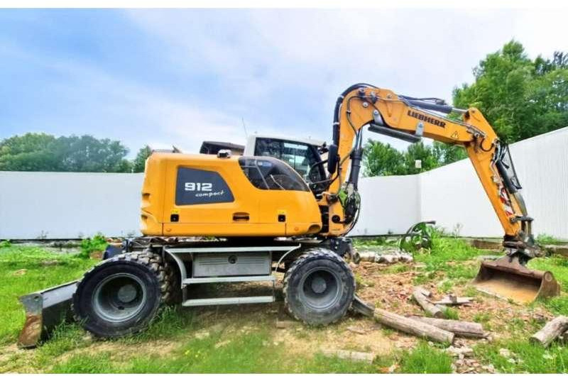 Liebherr A912 COMPACT - Hjulgraver: bilde 2 Liebherr A912 COMPACT - Hjulgraver: bilde 2