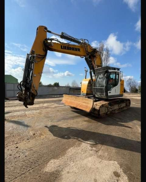 Liebherr R926 COMPACT - Beltegraver: bilde 1 Liebherr R926 COMPACT - Beltegraver: bilde 1