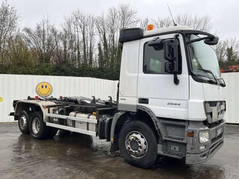 Mercedes ACTROS 2544 - Krokbil: bilde 1 Mercedes ACTROS 2544 - Krokbil: bilde 1