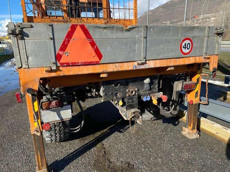Mercedes UNIMOG U 140 MACHINE SUISSE - Tippbil: bilde 5 Mercedes UNIMOG U 140 MACHINE SUISSE - Tippbil: bilde 5