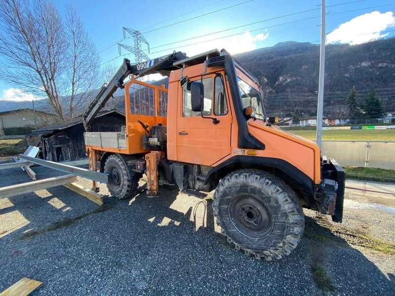 Mercedes UNIMOG U 140 MACHINE SUISSE - Tippbil: bilde 1 Mercedes UNIMOG U 140 MACHINE SUISSE - Tippbil: bilde 1