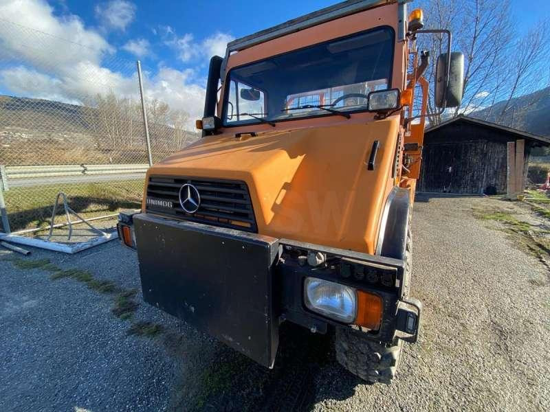 Mercedes UNIMOG U 140 MACHINE SUISSE - Tippbil: bilde 3 Mercedes UNIMOG U 140 MACHINE SUISSE - Tippbil: bilde 3