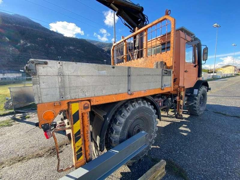 Mercedes UNIMOG U 140 MACHINE SUISSE - Tippbil: bilde 2 Mercedes UNIMOG U 140 MACHINE SUISSE - Tippbil: bilde 2