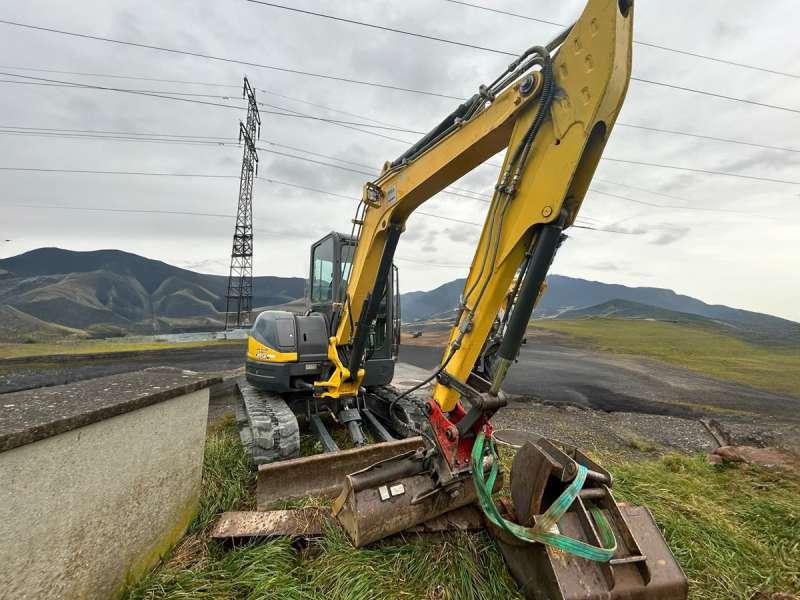 New Holland E50B SR - Minigraver: bilde 4 New Holland E50B SR - Minigraver: bilde 4