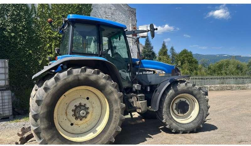 New Holland TM175 - Traktor: bilde 2 New Holland TM175 - Traktor: bilde 2
