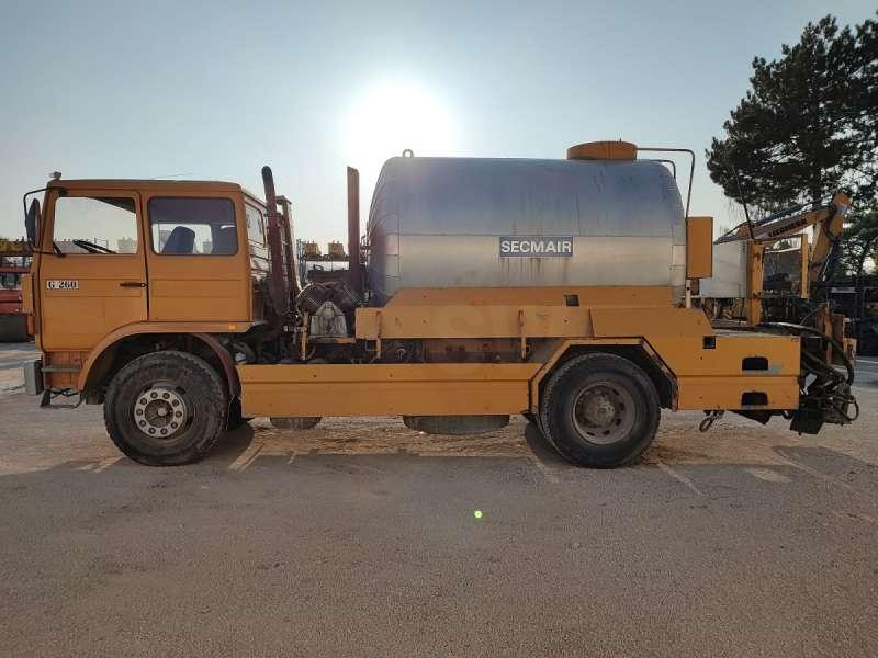 Renault G260 - Bitumensprøyte: bilde 4 Renault G260 - Bitumensprøyte: bilde 4
