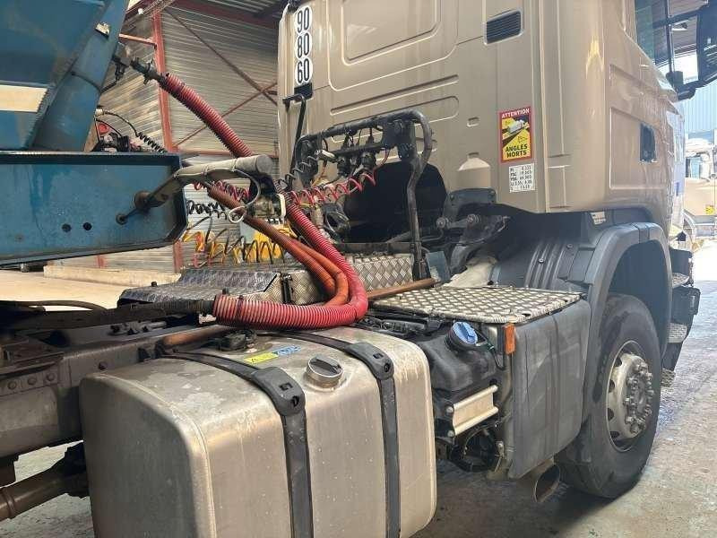Scania G450 4X4 - Trekkvogn: bilde 4 Scania G450 4X4 - Trekkvogn: bilde 4