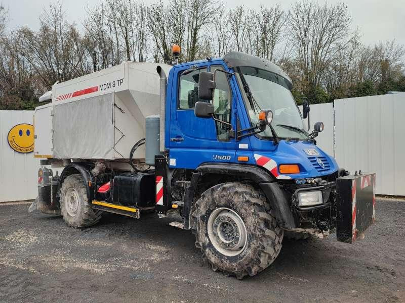 Unimog UNIMOG U500 - Gjødselutstyr: bilde 1 Unimog UNIMOG U500 - Gjødselutstyr: bilde 1