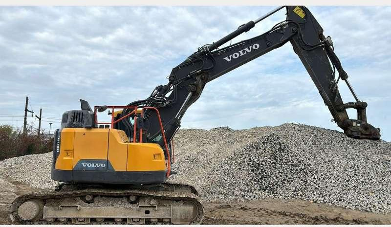 Volvo ECR235EL - Beltegraver: bilde 2 Volvo ECR235EL - Beltegraver: bilde 2