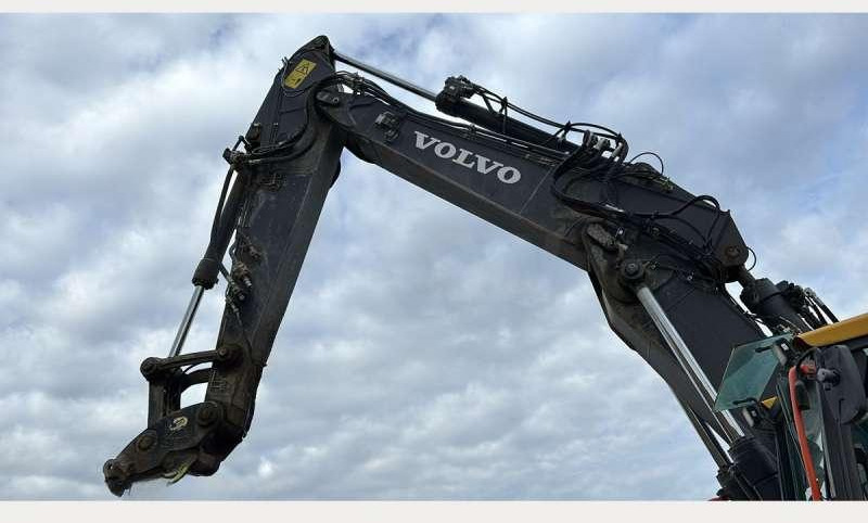 Volvo ECR235EL - Beltegraver: bilde 4 Volvo ECR235EL - Beltegraver: bilde 4