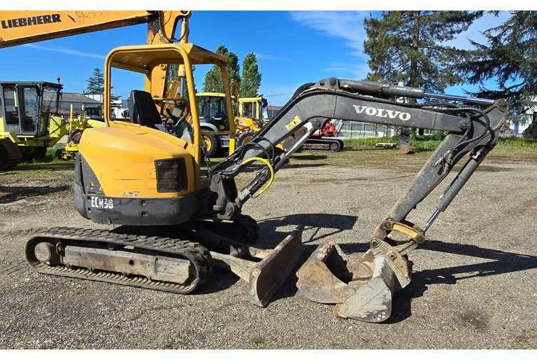 Volvo ECR38 - Minigraver: bilde 3 Volvo ECR38 - Minigraver: bilde 3