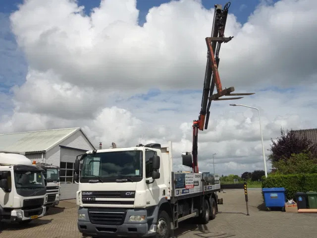 DAF CF 360 6X4 MANUAL GEAR STEELSPRINGS 18,5 TON PALFINKER - Planbil, Kranbil: bilde 3 DAF CF 360 6X4 MANUAL GEAR STEELSPRINGS 18,5 TON PALFINKER - Planbil, Kranbil: bilde 3