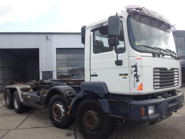 MAN 364 8x4 - Chassis lastebil: bilde 1 MAN 364 8x4 - Chassis lastebil: bilde 1