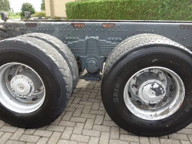 MAN 41-414 manuial pomp 8x4 - Chassis lastebil: bilde 5 MAN 41-414 manuial pomp 8x4 - Chassis lastebil: bilde 5