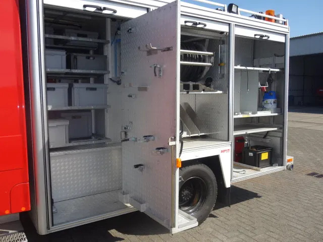 Brannbil MAN LE 220C GODIVA POMP 2000 LITER TANK,MANUAL GEARBOX: bilde 16