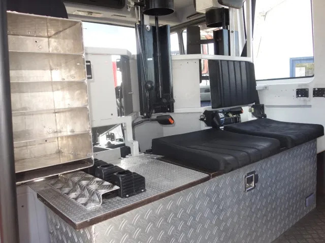 Brannbil MAN LE 220C GODIVA POMP 2000 LITER TANK,MANUAL GEARBOX: bilde 14