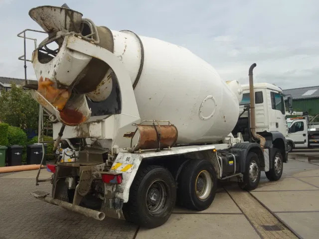 MAN TGA 35.360 8X4 MIXER STEEL SPRINGS BIG AXELS MANUAL POMP - Betongbil: bilde 3 MAN TGA 35.360 8X4 MIXER STEEL SPRINGS BIG AXELS MANUAL POMP - Betongbil: bilde 3