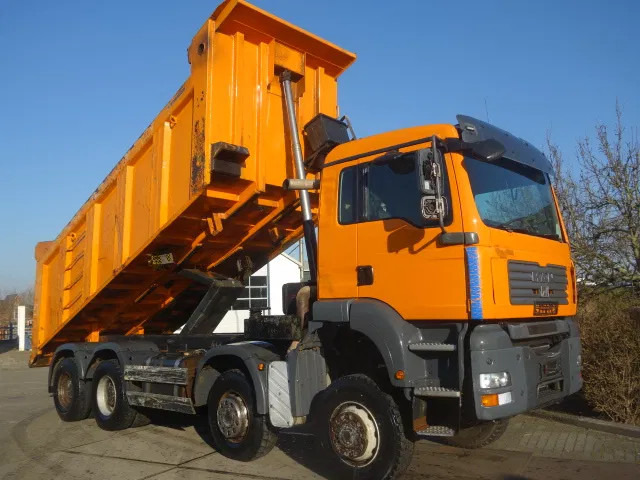 MAN TGA 41.440 8X6 MEILLER 22 CUB MANUAL GEARBOX - Tippbil: bilde 2 MAN TGA 41.440 8X6 MEILLER 22 CUB MANUAL GEARBOX - Tippbil: bilde 2