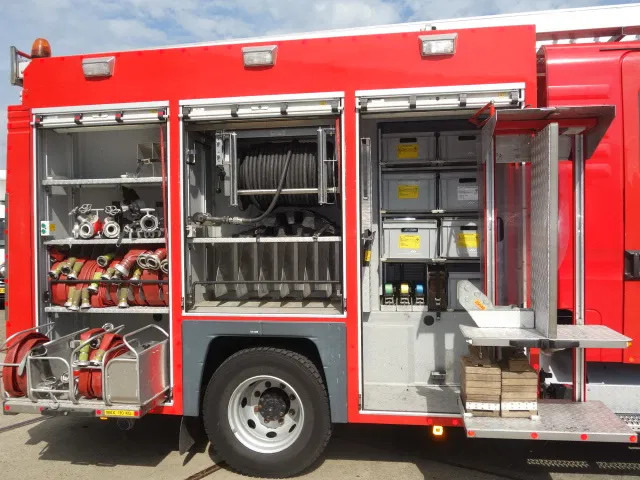 MAN TGM 15.290 15-280 BOMBEROS FIRE TRUCK, 3000 LITER PER MIN - Brannbil: bilde 3 MAN TGM 15.290 15-280 BOMBEROS FIRE TRUCK, 3000 LITER PER MIN - Brannbil: bilde 3
