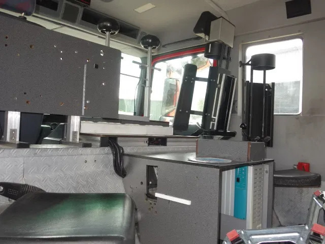 Brannbil Mercedes-Benz Actros 1831 4X4 ZIEGLER BOMBEROS POMP,2500 L TANK: bilde 16