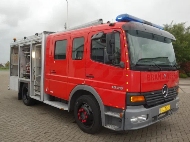 Mercedes-Benz Atego 1325 godiva pump bomberos - Brannbil: bilde 3 Mercedes-Benz Atego 1325 godiva pump bomberos - Brannbil: bilde 3