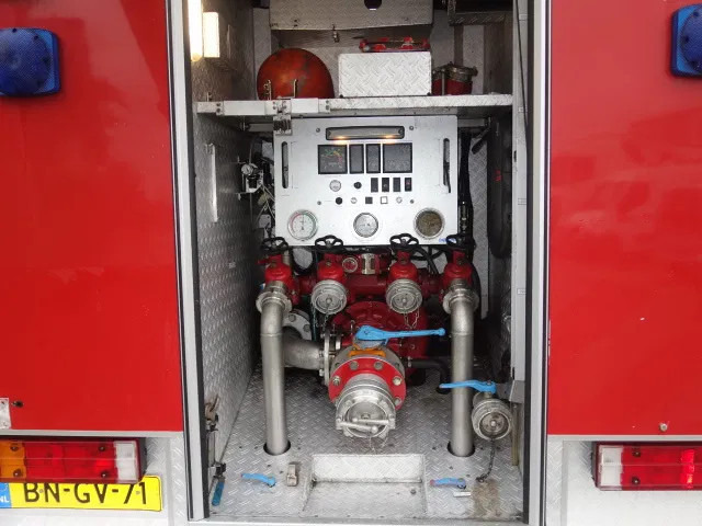 Mercedes-Benz Atego 1325 godiva pump bomberos - Brannbil: bilde 2 Mercedes-Benz Atego 1325 godiva pump bomberos - Brannbil: bilde 2
