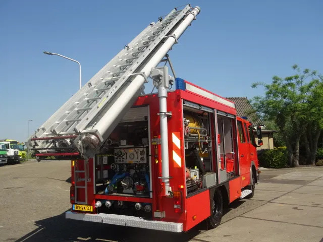 Mercedes-Benz Atego 1326 ziegler pump - Brannbil: bilde 5 Mercedes-Benz Atego 1326 ziegler pump - Brannbil: bilde 5