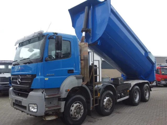 Mercedes-Benz Axor 3243 8X4 - Tippbil: bilde 3 Mercedes-Benz Axor 3243 8X4 - Tippbil: bilde 3