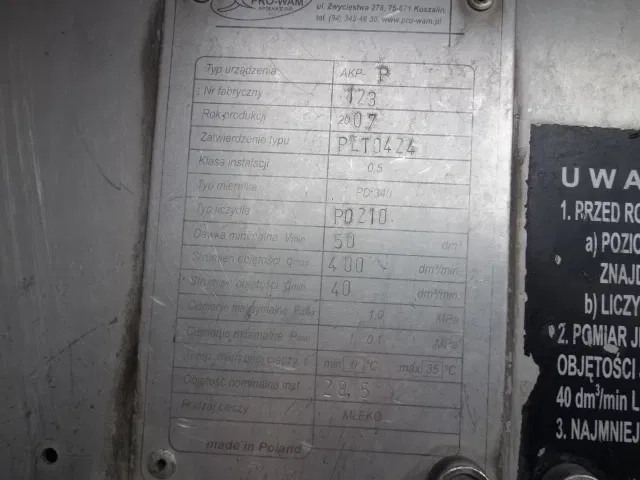 Renault Premium 370 16000liter steanless steeltank - Tankbil: bilde 4 Renault Premium 370 16000liter steanless steeltank - Tankbil: bilde 4