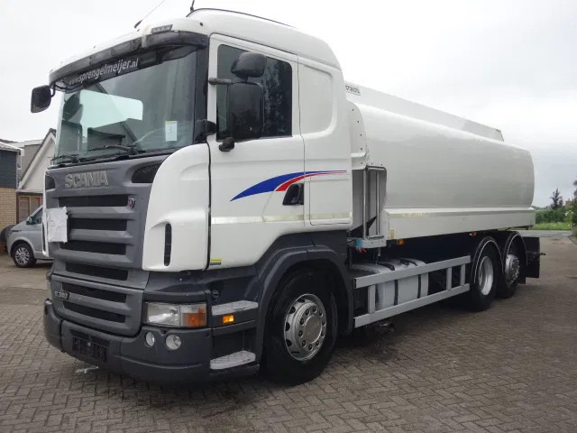 Scania R380 6X2 19200 LITER TANK,MANUAL GEARBOX - Tankbil: bilde 2 Scania R380 6X2 19200 LITER TANK,MANUAL GEARBOX - Tankbil: bilde 2